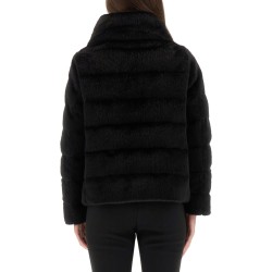 CAPE IN "LADY ALTERNATIVE FUR"