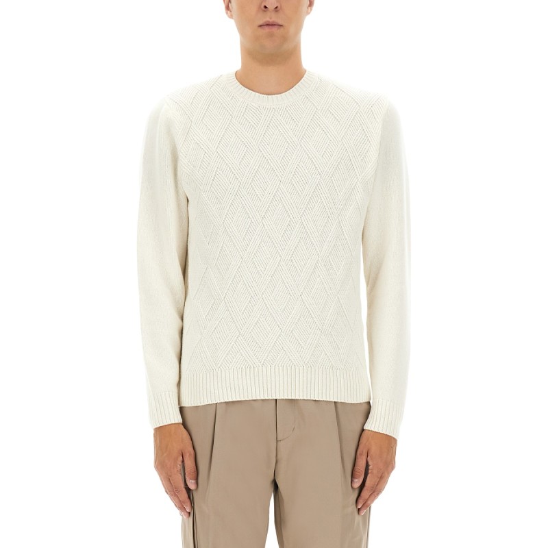 CASHMERE SWEATER