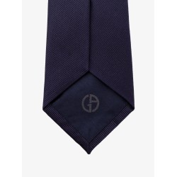 Silk tie