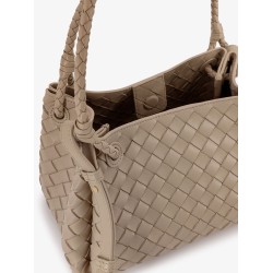 Parachute leather bag with Intrecciato motif