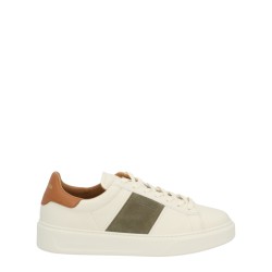 "CLASSIC COURT" SNEAKER