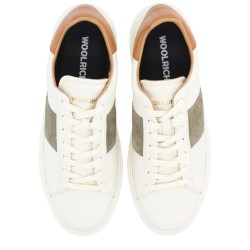 "CLASSIC COURT" SNEAKER
