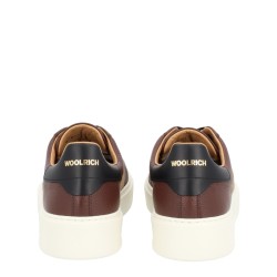 "CLASSIC COURT" SNEAKER