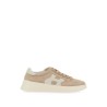 SNEAKER REBEL