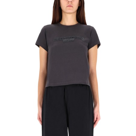 EMBOSSED LOGO T-SHIRT