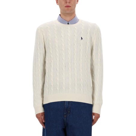 WOOL AND CASHMERE CABLE KNIT SWEATER