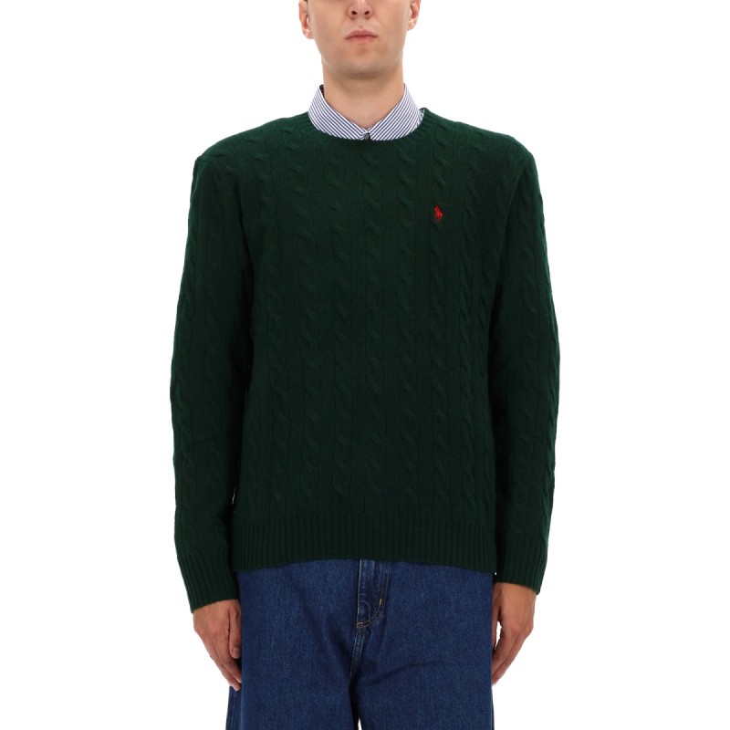 WOOL AND CASHMERE CABLE KNIT SWEATER WOOL AND CASHMERE CABLE KNIT SWEATER