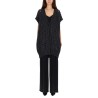 VEST WITH PERFORATED WORKMANSHIP VEST WITH PERFORATED WORKMANSHIP