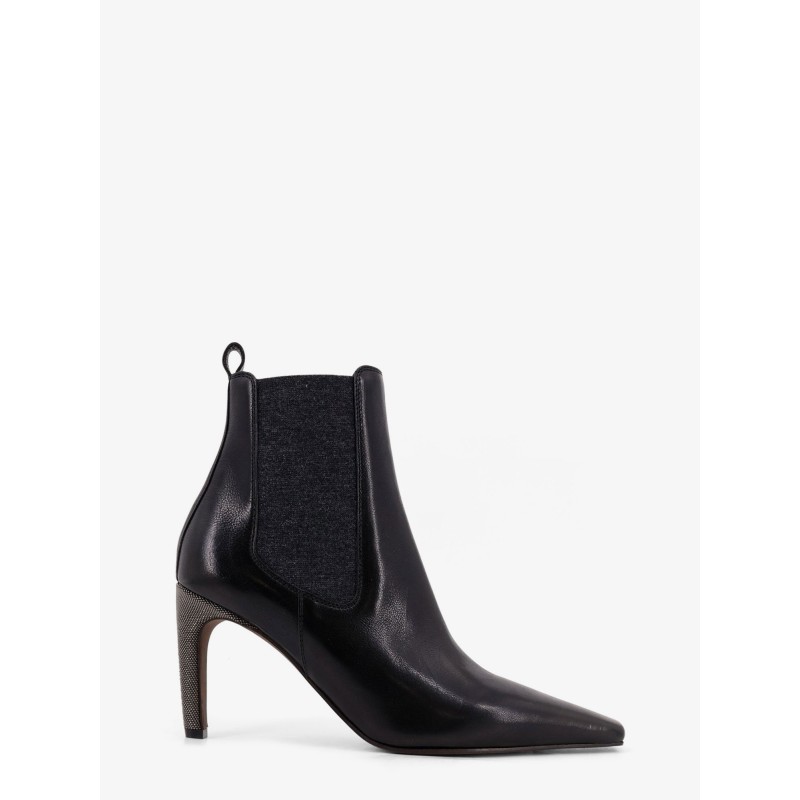 Leather boots with Monili detail on the heel