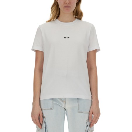 T-SHIRT CON MICRO LOGO