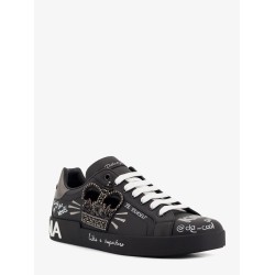 Leather sneakers with iconic prints