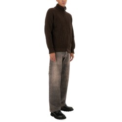 SHIRT WITH ZIP.