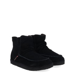 BOOT "D-LUKAS AKB"