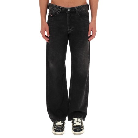 "1980 D-EEPER" JEANS