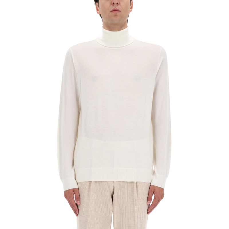 "L-BERNARD" TURTLENECK SWEATER