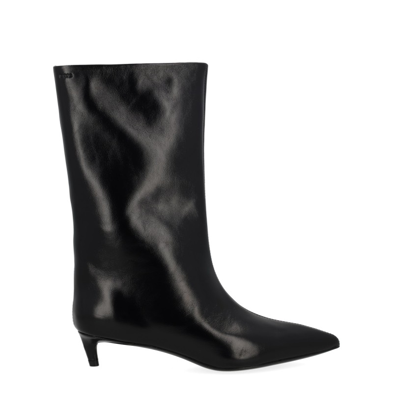 HEELED BOOTS