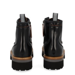 LACE-UP BOOT