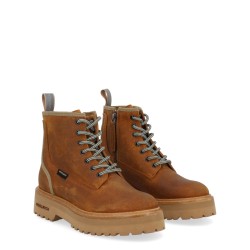 LACE-UP BOOT