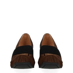 HEELED DANCER