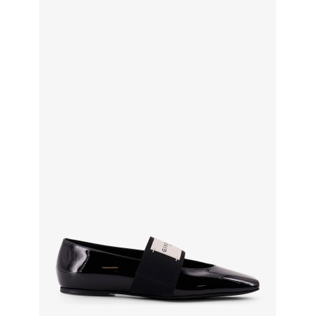 Patent leather ballerinas with maxi logo label