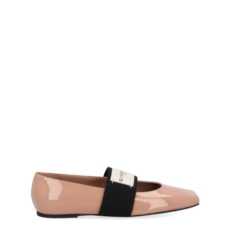 "SLICED SQUARE" DANCER