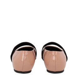 "SLICED SQUARE" DANCER