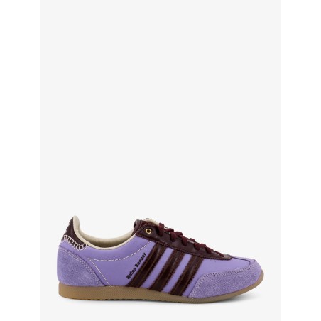 Nylon sneakers with suede inserts