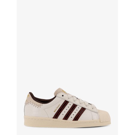 WB Superstar leather sneakers withlettering logo on the side