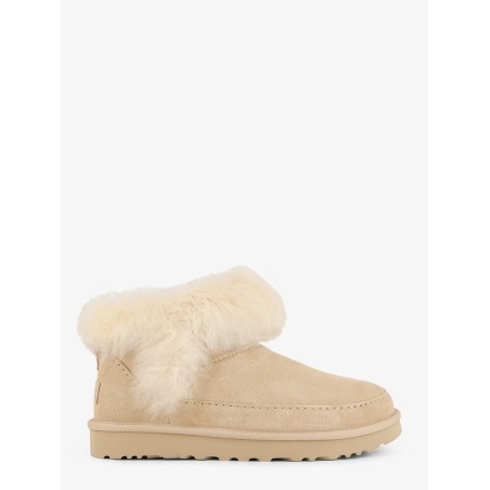 W Classic Ultra Mini suede boots