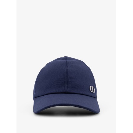 Cotton hat with metal CD logo