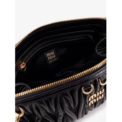 Matelassé leather crossbody bag