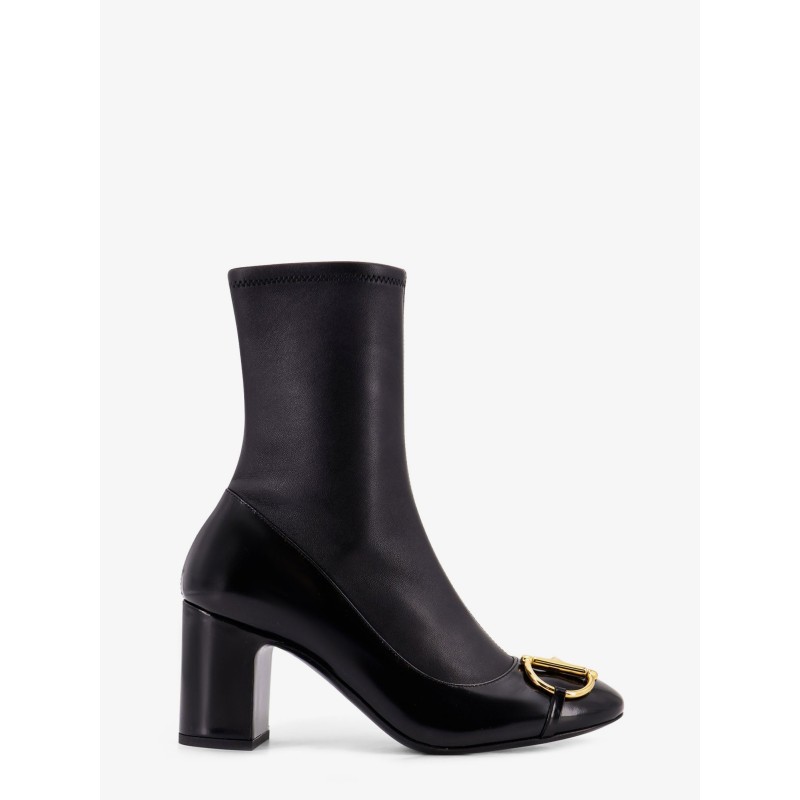 Leather boots with metal Horsebit