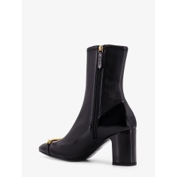 Leather boots with metal Horsebit