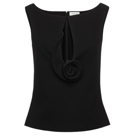 TOP WITH FLOWER DETAIL