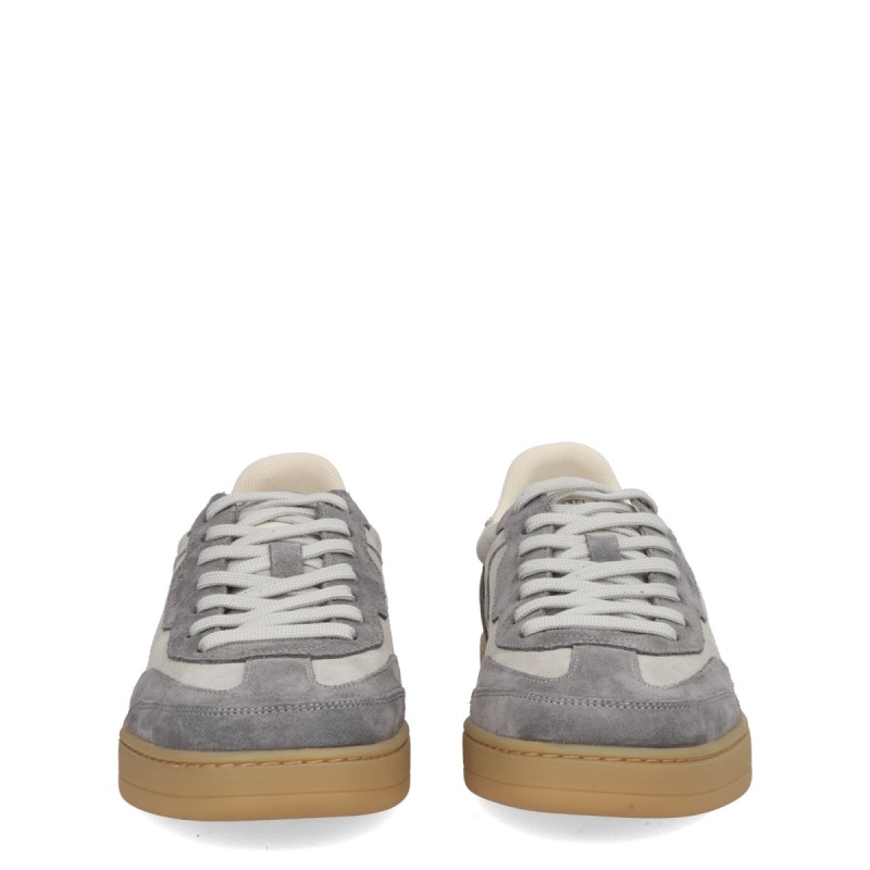 "SAYS T-TOE" SNEAKER