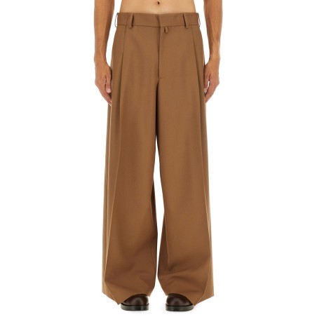 PANTS WITH PLEATS