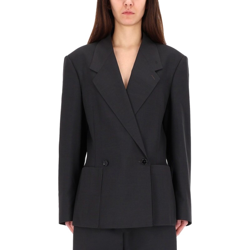 DOUBLE-BREASTED JACKET