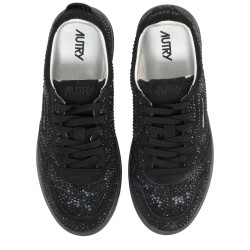 "MEDALIST LOW" SNEAKER