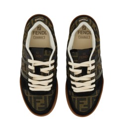 LOW TOP SNEAKER "MATCH"