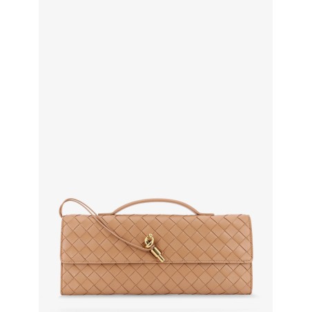 Andiamo leather Clutch with Intrecciato pattern