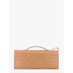 Andiamo leather Clutch with Intrecciato pattern