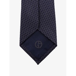 Silk tie