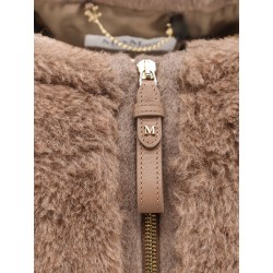 Petalo alpaca and cahmere peacoat