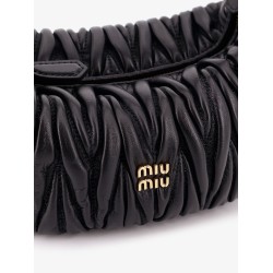 Matelassé leather handbag