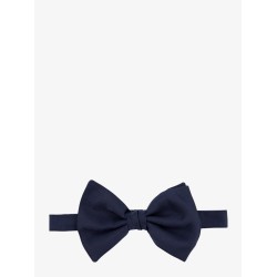 Silk bow tie