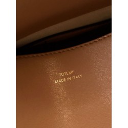 Leather T-Lock crossbody bag