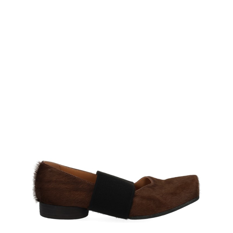 SQUARE TOE BALLERINA