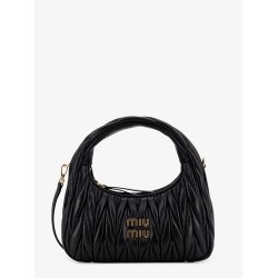 Wander matelassé leather shoulder bag