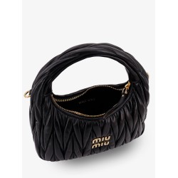 Wander matelassé leather shoulder bag