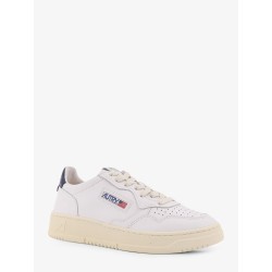 Medalist leather sneakers
